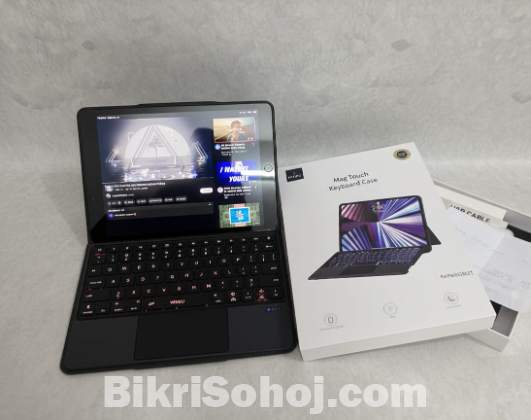 WiWU Mag Touch Keyboard Case (For iPad 7th/8th/9th Gen)